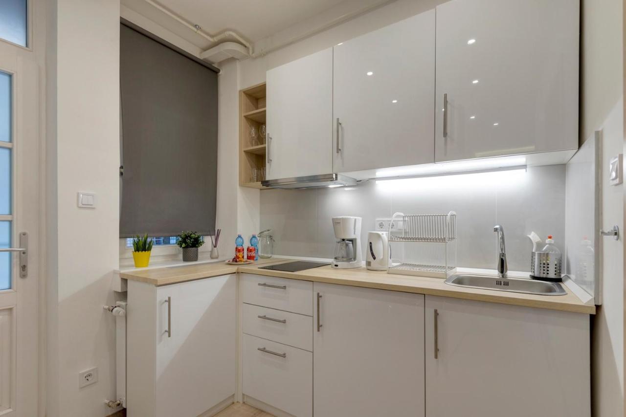 Rp1 Apartment Budapest Eksteriør billede