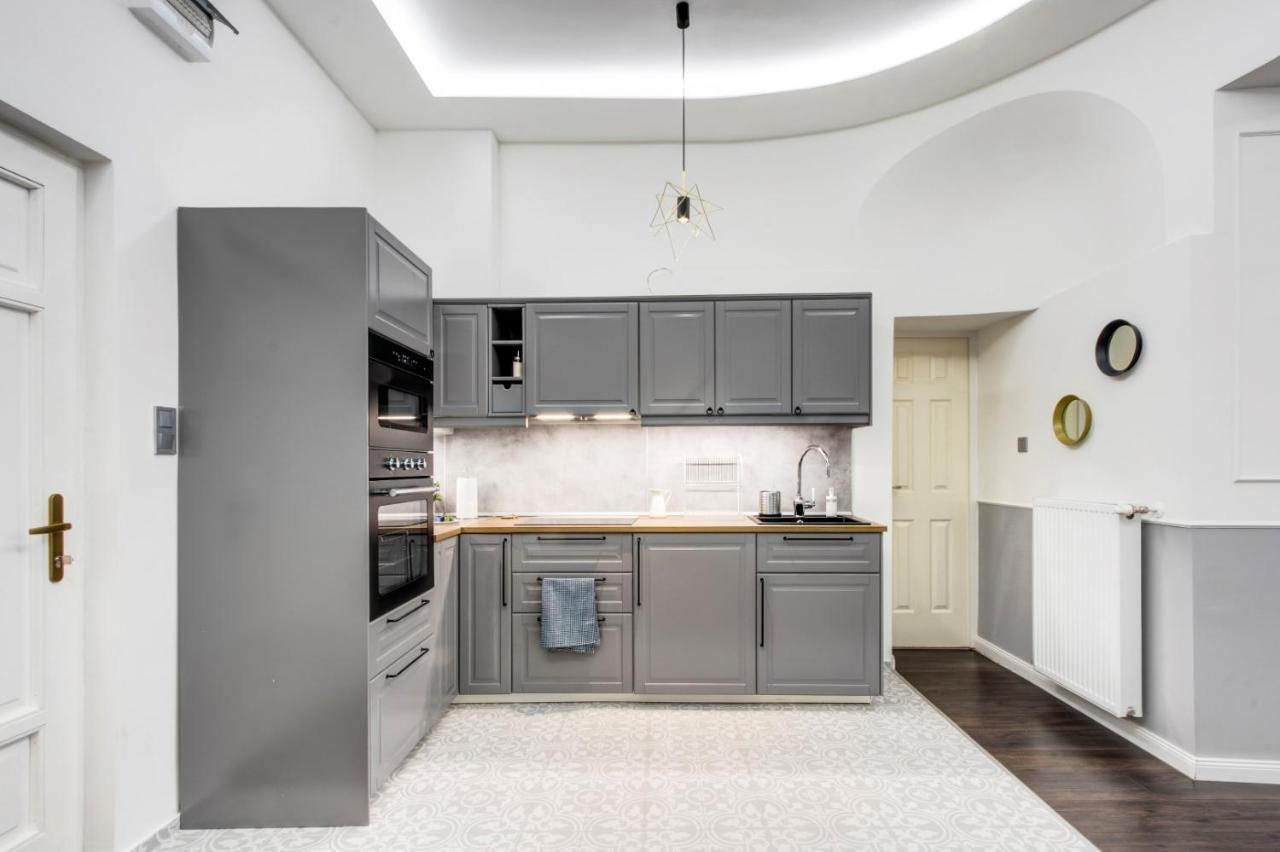 Rp1 Apartment Budapest Eksteriør billede