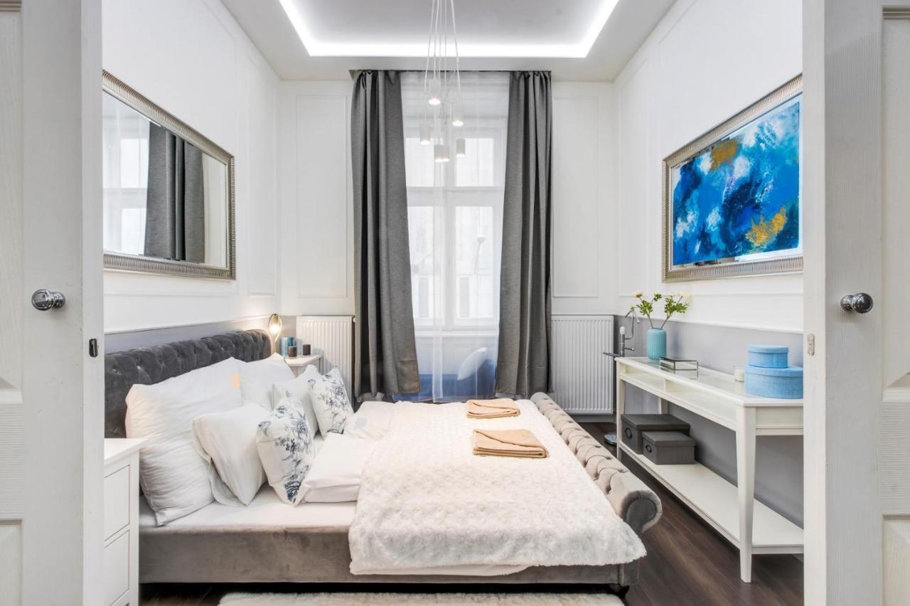 Rp1 Apartment Budapest Eksteriør billede